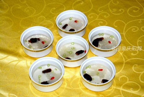 補(bǔ)腎壯陽(yáng)、壯腰益精的慶陽(yáng)子午菌牛髓湯