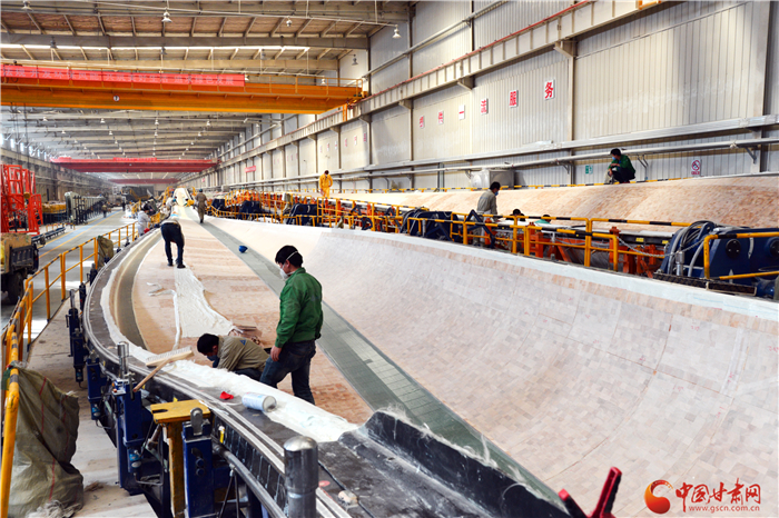 “擰緊”防控閥 打出“組合拳”——玉門市三向發(fā)力推動疫情防控、復(fù)工復(fù)產(chǎn)、脫貧攻堅齊頭并進（圖）