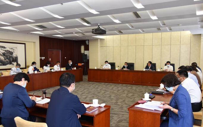 【兩會快訊】甘肅代表團分組審議全國人大常委會工作報告，林鐸參加第一小組會議并發(fā)言