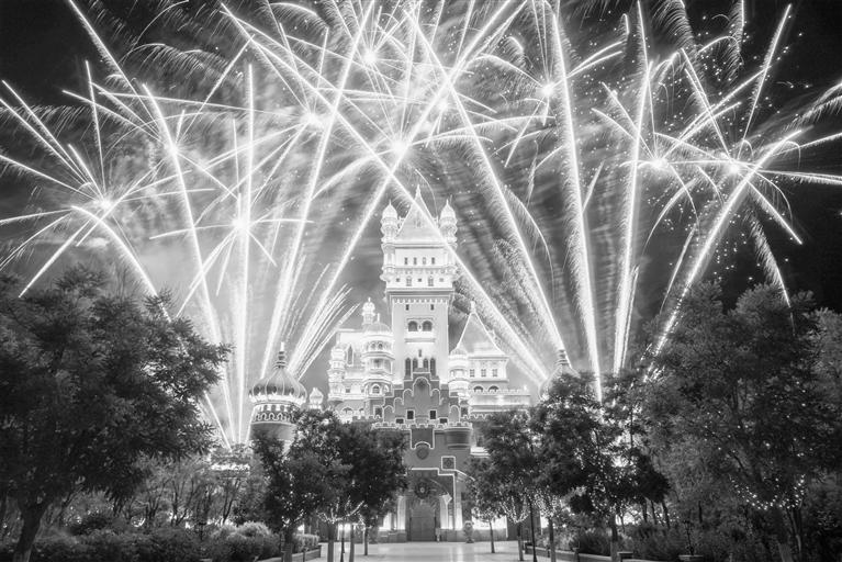 【五一游甘肅】嘉峪關(guān)方特“五一”期間開(kāi)放夜場(chǎng)