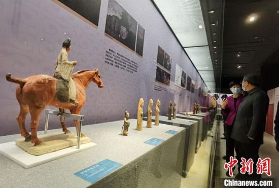 圖為展覽現(xiàn)場。　馮志軍 攝