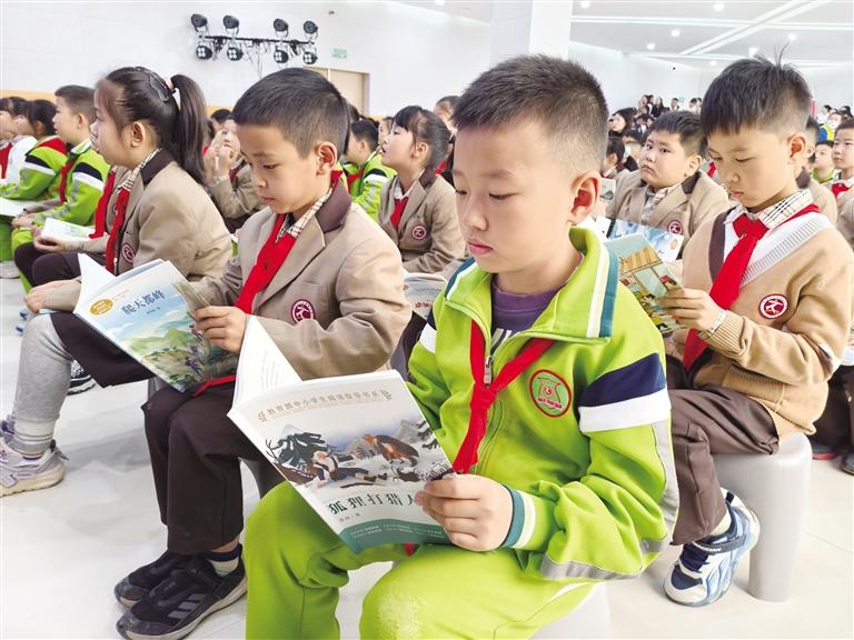 西固區(qū)打造“15分鐘閱讀圈”年服務(wù)讀者超76萬人次